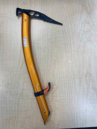 Petzl Gully Ice Axe